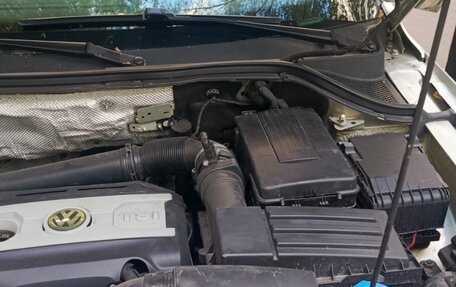 Volkswagen Tiguan I, 2010 год, 1 300 000 рублей, 10 фотография
