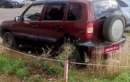 Chevrolet Niva I рестайлинг, 2004 год, 160 000 рублей, 3 фотография