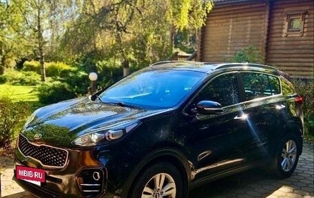 KIA Sportage IV рестайлинг, 2017 год, 2 000 000 рублей, 2 фотография