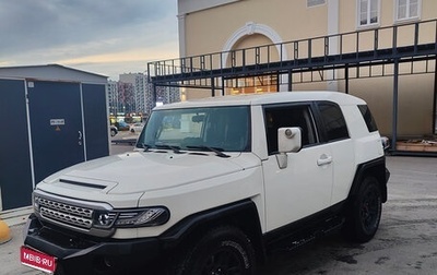 Toyota FJ Cruiser, 2021 год, 6 300 000 рублей, 1 фотография