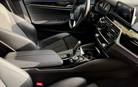 BMW 5 серия, 2018 год, 2 500 000 рублей, 11 фотография