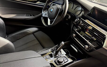 BMW 5 серия, 2018 год, 2 500 000 рублей, 16 фотография