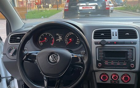 Volkswagen Polo VI (EU Market), 2017 год, 830 000 рублей, 5 фотография