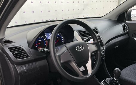Hyundai Solaris II рестайлинг, 2014 год, 1 110 000 рублей, 15 фотография
