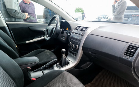 Toyota Corolla, 2011 год, 899 000 рублей, 15 фотография