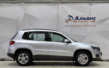 Volkswagen Tiguan I, 2013 год, 1 400 000 рублей, 2 фотография