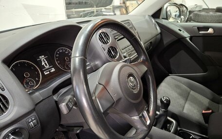 Volkswagen Tiguan I, 2013 год, 1 400 000 рублей, 27 фотография