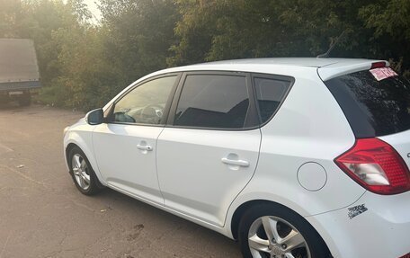 KIA cee'd I рестайлинг, 2012 год, 800 000 рублей, 6 фотография