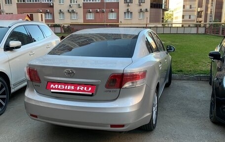 Toyota Avensis III рестайлинг, 2009 год, 1 070 000 рублей, 6 фотография