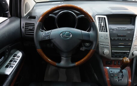 Lexus RX II рестайлинг, 2004 год, 1 849 000 рублей, 13 фотография