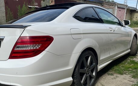 Mercedes-Benz C-Класс, 2013 год, 1 600 000 рублей, 3 фотография
