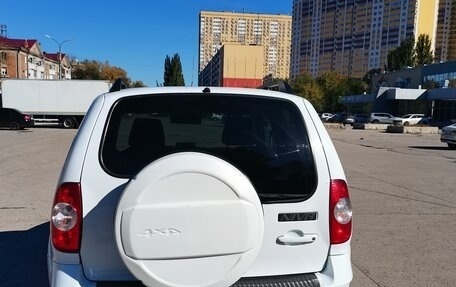 Chevrolet Niva I рестайлинг, 2019 год, 850 000 рублей, 5 фотография