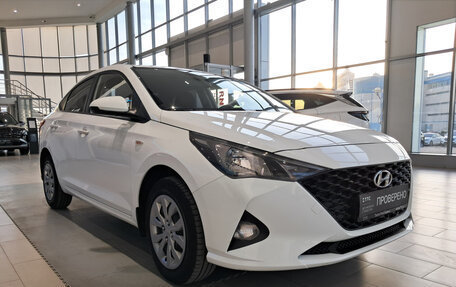 Hyundai Solaris II рестайлинг, 2020 год, 1 558 000 рублей, 7 фотография