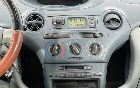 Toyota Yaris I рестайлинг, 2002 год, 350 000 рублей, 15 фотография