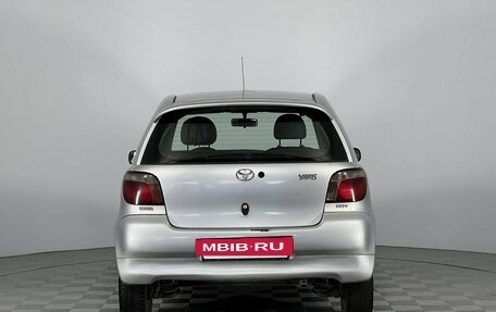 Toyota Yaris I рестайлинг, 2002 год, 350 000 рублей, 6 фотография