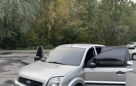 Ford Fusion I, 2005 год, 500 000 рублей, 2 фотография
