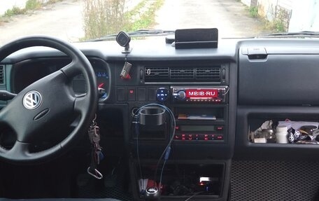 Volkswagen Caravelle T4, 2003 год, 950 000 рублей, 13 фотография