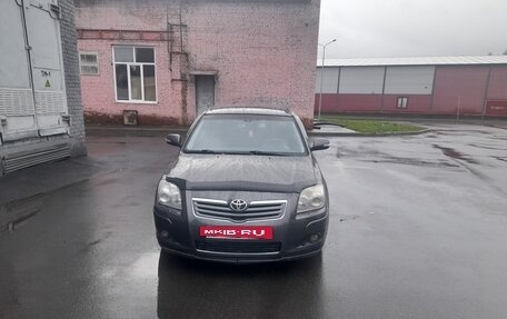 Toyota Avensis III рестайлинг, 2007 год, 850 000 рублей, 4 фотография