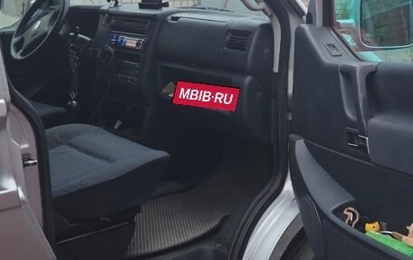 Volkswagen Caravelle T4, 2003 год, 950 000 рублей, 12 фотография