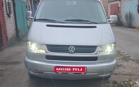 Volkswagen Caravelle T4, 2003 год, 950 000 рублей, 21 фотография