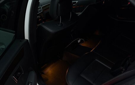 Mercedes-Benz E-Класс, 2013 год, 1 355 000 рублей, 10 фотография