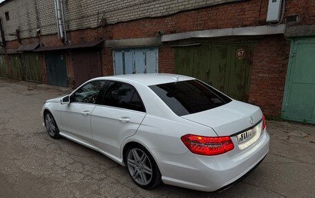 Mercedes-Benz E-Класс, 2013 год, 1 355 000 рублей, 6 фотография