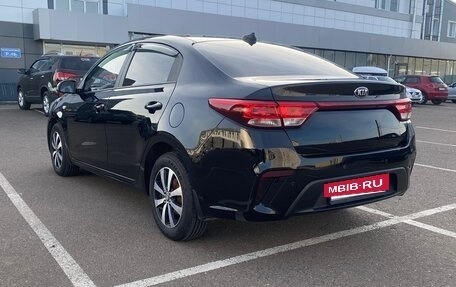KIA Rio IV, 2018 год, 1 500 000 рублей, 3 фотография