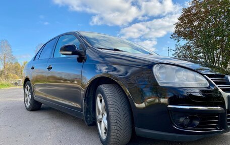 Volkswagen Jetta VI, 2008 год, 650 000 рублей, 2 фотография