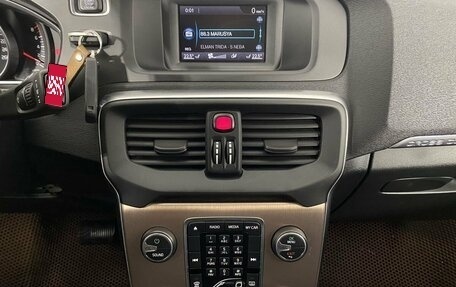 Volvo V40 Cross Country I, 2013 год, 1 590 000 рублей, 18 фотография