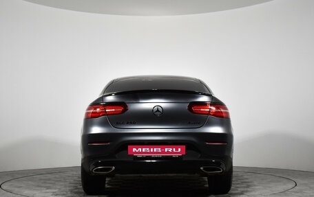 Mercedes-Benz GLC Coupe, 2017 год, 3 247 000 рублей, 6 фотография