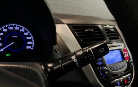 Hyundai Solaris II рестайлинг, 2012 год, 899 000 рублей, 20 фотография
