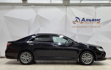 Toyota Camry, 2016 год, 1 700 000 рублей, 2 фотография