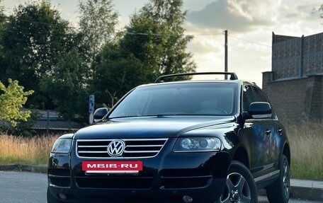 Volkswagen Touareg III, 2005 год, 880 000 рублей, 2 фотография