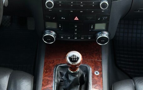 Volkswagen Touareg III, 2005 год, 880 000 рублей, 20 фотография