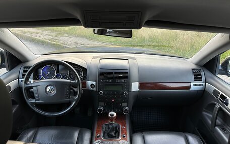 Volkswagen Touareg III, 2005 год, 880 000 рублей, 12 фотография