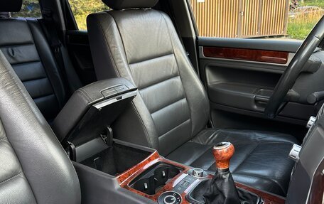 Volkswagen Touareg III, 2005 год, 880 000 рублей, 11 фотография