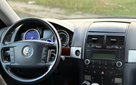 Volkswagen Touareg III, 2005 год, 880 000 рублей, 13 фотография