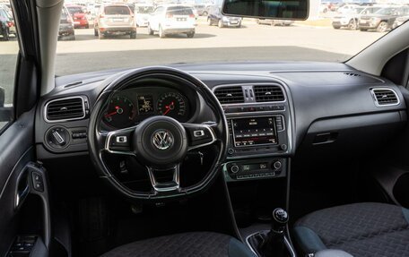 Volkswagen Polo VI (EU Market), 2019 год, 970 000 рублей, 6 фотография