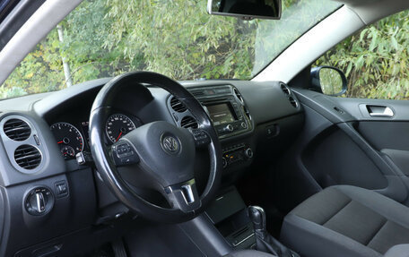 Volkswagen Tiguan I, 2011 год, 1 180 000 рублей, 13 фотография