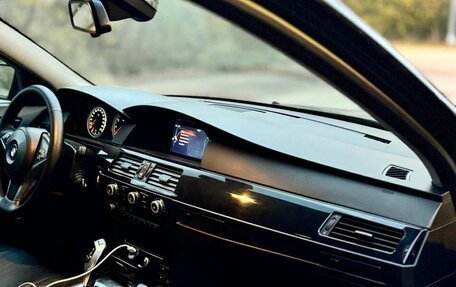 BMW 5 серия, 2009 год, 1 030 000 рублей, 9 фотография