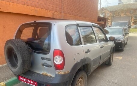 Chevrolet Niva I рестайлинг, 2012 год, 450 000 рублей, 3 фотография