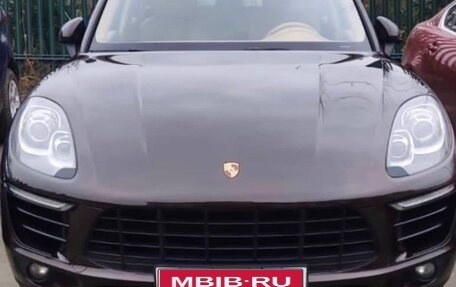 Porsche Macan I рестайлинг, 2017 год, 3 050 000 рублей, 1 фотография