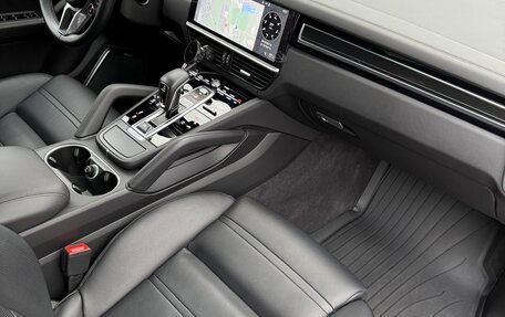 Porsche Cayenne III, 2018 год, 8 590 000 рублей, 21 фотография