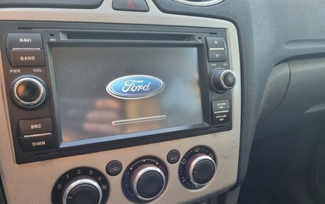 Ford Focus II рестайлинг, 2006 год, 420 000 рублей, 10 фотография