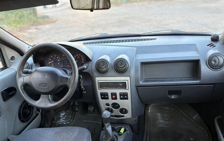 Renault Logan I, 2006 год, 185 000 рублей, 3 фотография