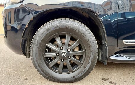 Toyota Land Cruiser 200, 2015 год, 5 000 000 рублей, 23 фотография