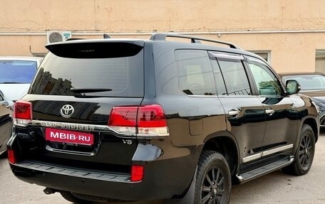 Toyota Land Cruiser 200, 2015 год, 5 000 000 рублей, 9 фотография