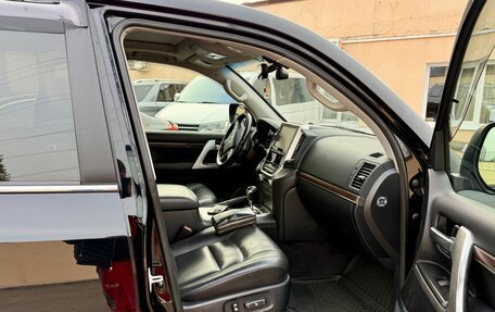 Toyota Land Cruiser 200, 2015 год, 5 000 000 рублей, 15 фотография