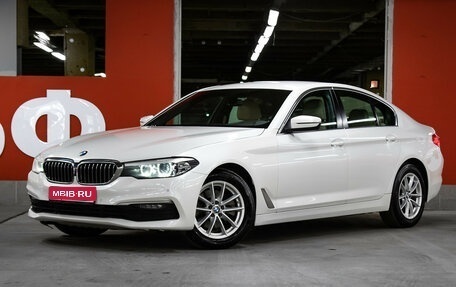 BMW 5 серия, 2019 год, 2 998 000 рублей, 1 фотография