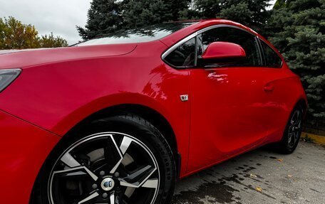Opel Astra J, 2013 год, 700 000 рублей, 2 фотография